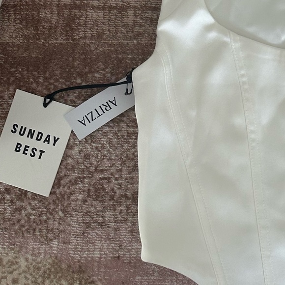 Aritzia Sunday best bustier top white - Picture 4 of 4